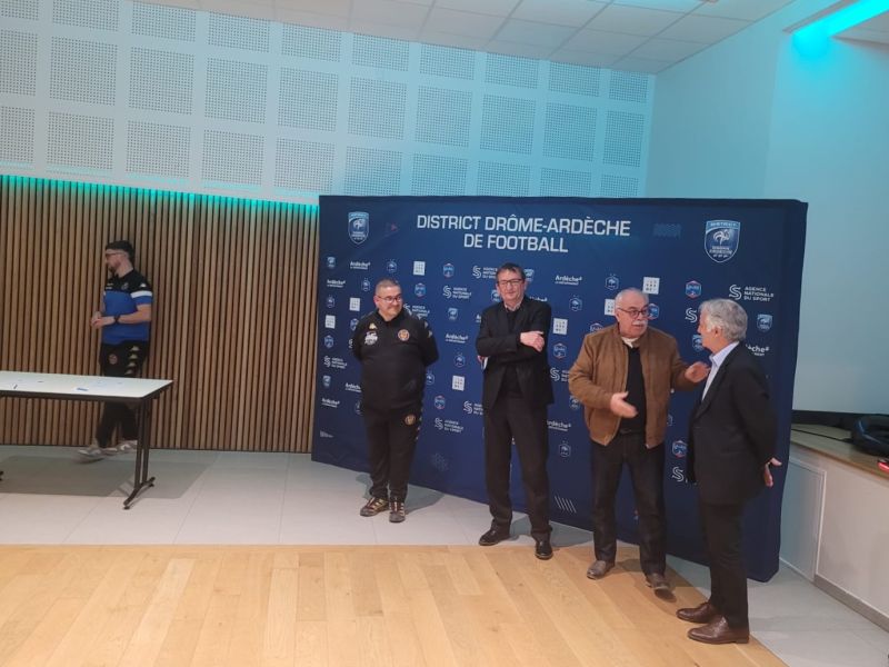 L\'ACE FC REÇOIT LE LABEL CRÉDIT AGRICOLE ESPOIR